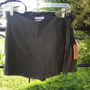 Christian Siriano olive green 100% linen skirt size M